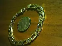 goldchain.webp