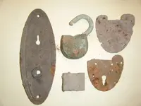 more locks 002.webp