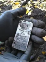 silver dollar day 10 oz bar close up (Medium).webp