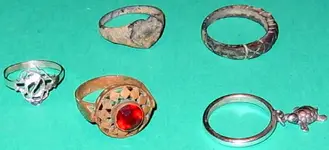 rings1.webp