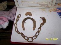 horseshoe&old chain.jpg