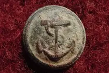 navalbutton1.webp