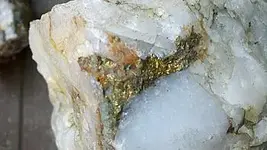 quartz4.webp