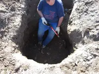 chuck in pit3.webp