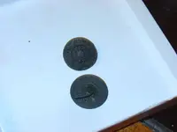 B&burnham flower button and flat.webp