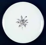 bavarian_crest_blush_rose_dinner_plate_P0000004720S0002T2.webp