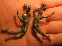 dancing ladys (4).webp