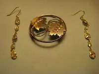 1earrings.webp