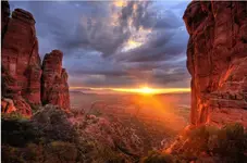 gorgeous-sedona-arizona-sunset.webp