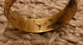 9ct small.webp 9ct small.webp