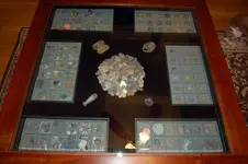 Display Coffee Table (5).webp Display Coffee Table (5).webp