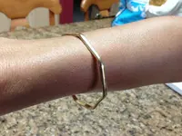 wife with gold bracelet 020813.webp wife with gold bracelet 020813.webp