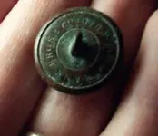 button1.webp