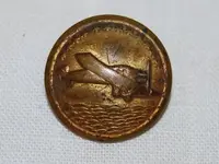 button airplane spirit st louis.webp