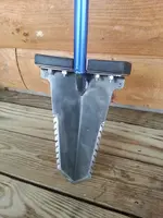shovel-zoom-front.webp