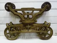haytrolley.webp