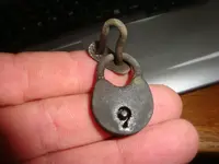 button and lock 004.webp