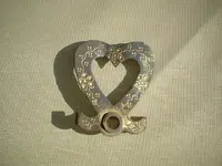 brooch 002.webp