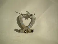 brooch 003.webp