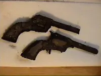 GUN.webp