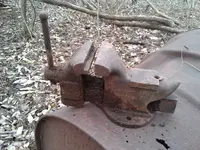 vise.webp