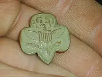 Girl Scout Pin Obverse April 2013.webp
