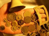 APRIL 6TH 3 COPPERS & A REV WAR NAVAL CUFF BUTTON 017.webp