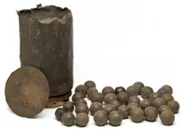 canister_12pounder_NONDUG_OPEN-showing loose-balls_TN_postedbyCornspike_cannister_shot.webp