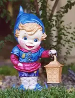 Boygnome-wlantern.webp Boygnome-wlantern.webp