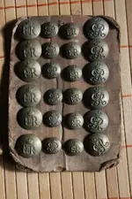 1- military buttons RESIZED.webp 1- military buttons RESIZED.webp