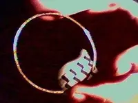 gold braclet2.webp