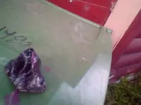 yt7899.webp