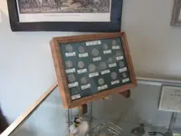 hammered display2.webp