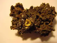 Crystalline piece in Matrix.webp