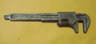 Moor wrench.webp