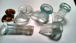 Bottle Necks 1830's.webp