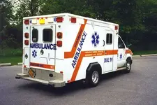 Ford_E350_ambulance2[1].webp