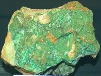 Garnierite_640x480.webp