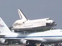 Space Shuttle 009 small.webp