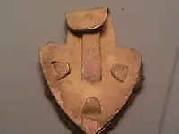 clip_back.webp