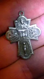 cross03.webp