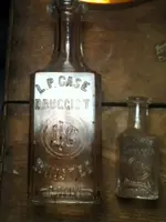 lil LP Case bottle3.webp lil LP Case bottle3.webp
