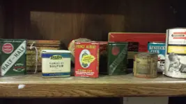 tobacco tins.webp tobacco tins.webp