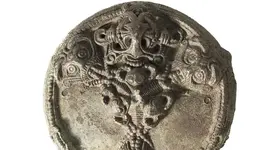 viking-jewelry-1.webp