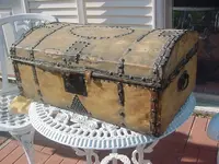 stans trunk.webp