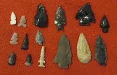 Arrow heads 001.webp