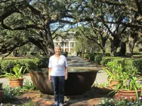oak-alley-plantation-sugar-kettle.webp