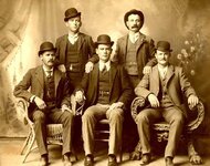 butch-cassidy-and-the-sundance-kid-in-1902-with-the-pinkertons-and-other.jpg