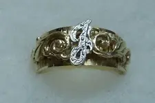 Gold ring.webp