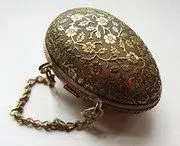 Victorian_Chatelaine_Egg_Thimb_as356a014s.webp